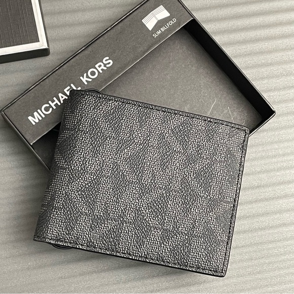 Michael Kors JetSet Mens Slim Billfold Wallet Black NIB 6 Card Slots Luxury Gift - Picture 9 of 16
